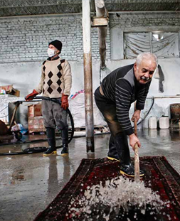 شستشوی سنتی قالی در قالیشویی هفت تیر 